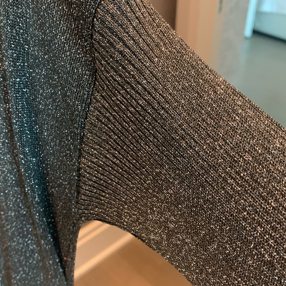 Brand new knit dress - Picture 3 of 3